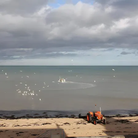 Cote Digue - Face A La